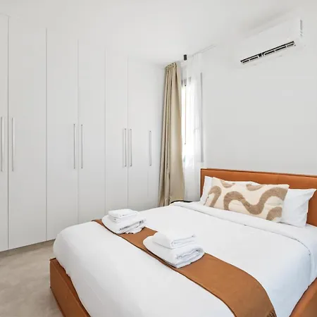 Universal Residences E Iii *